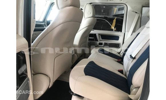 Buy Import Mercedes-Benz 190 White Car in Import - Dubai in Bumthang Buy Import Mercedes-Benz 190 White Car in Import - Dubai in Bumthang