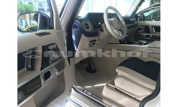 Buy Import Mercedes-Benz 190 White Car in Import - Dubai in Bumthang Buy Import Mercedes-Benz 190 White Car in Import - Dubai in Bumthang