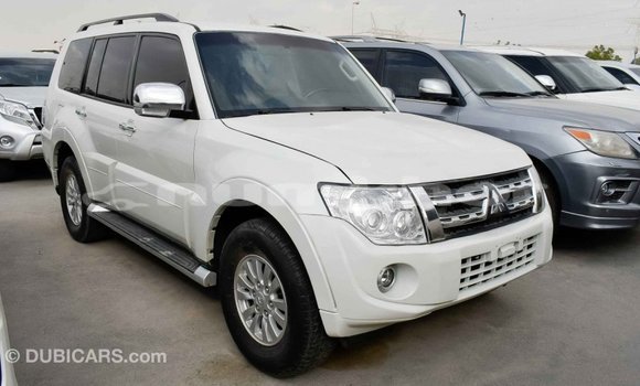 Buy Import Mitsubishi Pajero White Car in Import - Dubai in Bumthang Buy Import Mitsubishi Pajero White Car in Import - Dubai in Bumthang