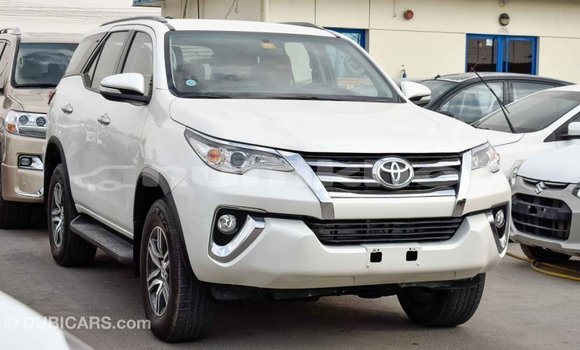 Buy Import Toyota Fortuner White Car in Import - Dubai in Bumthang Buy Import Toyota Fortuner White Car in Import - Dubai in Bumthang