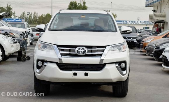 Buy Import Toyota Fortuner White Car in Import - Dubai in Bumthang Buy Import Toyota Fortuner White Car in Import - Dubai in Bumthang