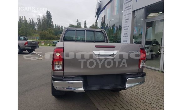 Buy Import Toyota Hilux Other Car in Import - Dubai in Bumthang Buy Import Toyota Hilux Other Car in Import - Dubai in Bumthang