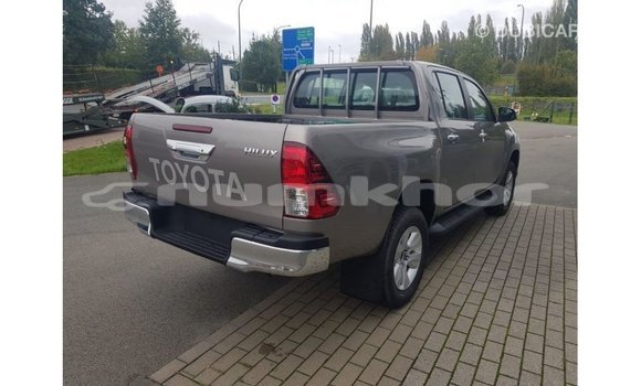Buy Import Toyota Hilux Other Car in Import - Dubai in Bumthang Buy Import Toyota Hilux Other Car in Import - Dubai in Bumthang