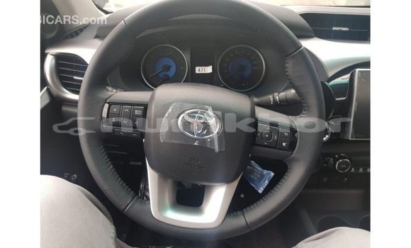 Buy Import Toyota Hilux Other Car in Import - Dubai in Bumthang Buy Import Toyota Hilux Other Car in Import - Dubai in Bumthang