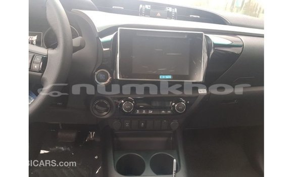 Buy Import Toyota Hilux Other Car in Import - Dubai in Bumthang Buy Import Toyota Hilux Other Car in Import - Dubai in Bumthang