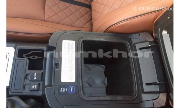 Buy Import Toyota Prado Black Car in Import - Dubai in Bumthang Buy Import Toyota Prado Black Car in Import - Dubai in Bumthang