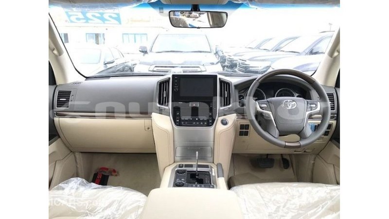 Big with watermark toyota land cruiser bumthang import dubai 3560