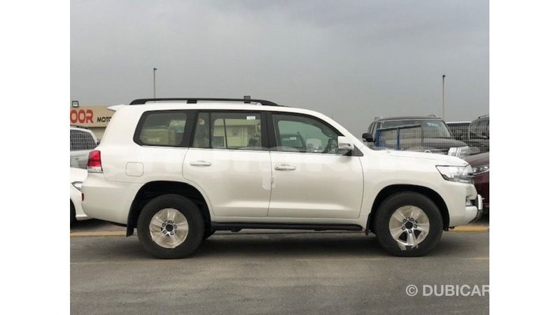 Big with watermark toyota land cruiser bumthang import dubai 3560
