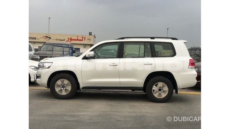 Big with watermark toyota land cruiser bumthang import dubai 3560