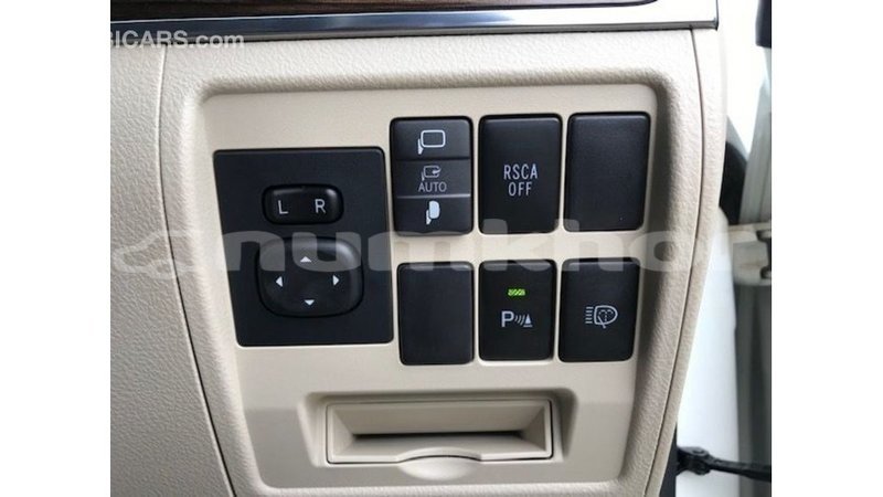 Big with watermark toyota land cruiser bumthang import dubai 3560