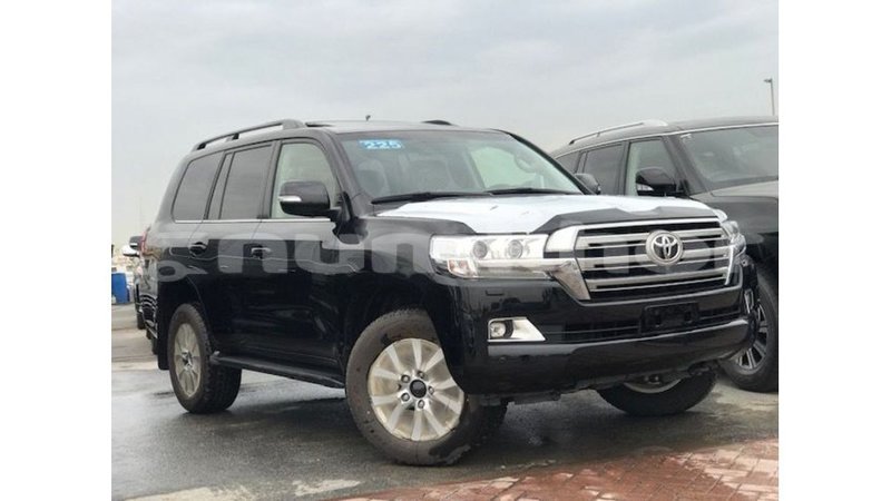 Big with watermark toyota land cruiser bumthang import dubai 3562