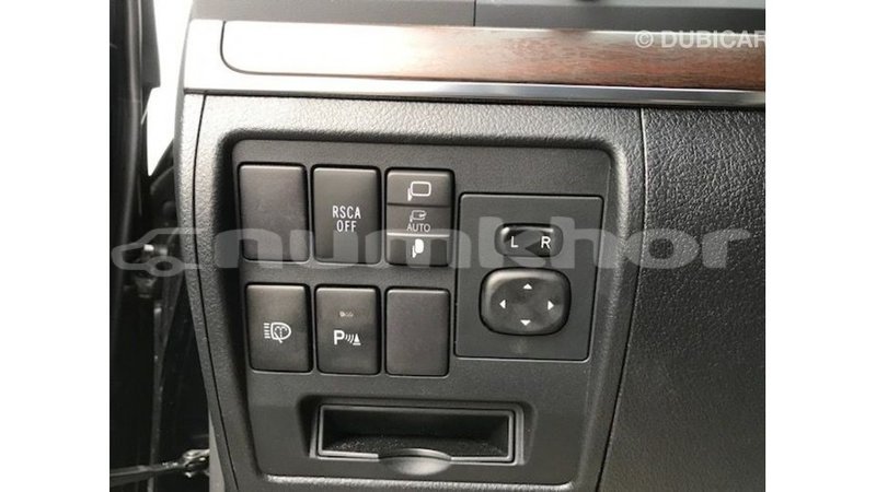 Big with watermark toyota land cruiser bumthang import dubai 3562