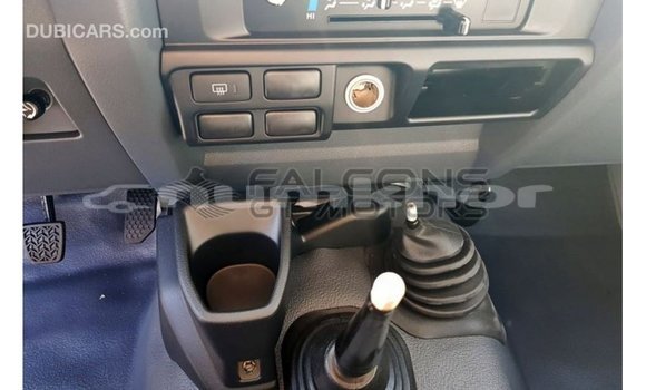 Buy Import Toyota Land Cruiser White Car in Import - Dubai in Bumthang Buy Import Toyota Land Cruiser White Car in Import - Dubai in Bumthang