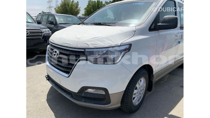 Big with watermark hyundai accent bumthang import dubai 3573