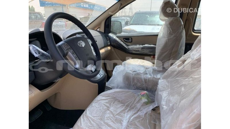 Big with watermark hyundai accent bumthang import dubai 3573