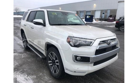 Buy Import Toyota 4Runner White Car in Import - Dubai in Bumthang Buy Import Toyota 4Runner White Car in Import - Dubai in Bumthang