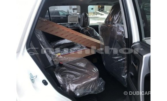 Buy Import Toyota 4Runner White Car in Import - Dubai in Bumthang Buy Import Toyota 4Runner White Car in Import - Dubai in Bumthang