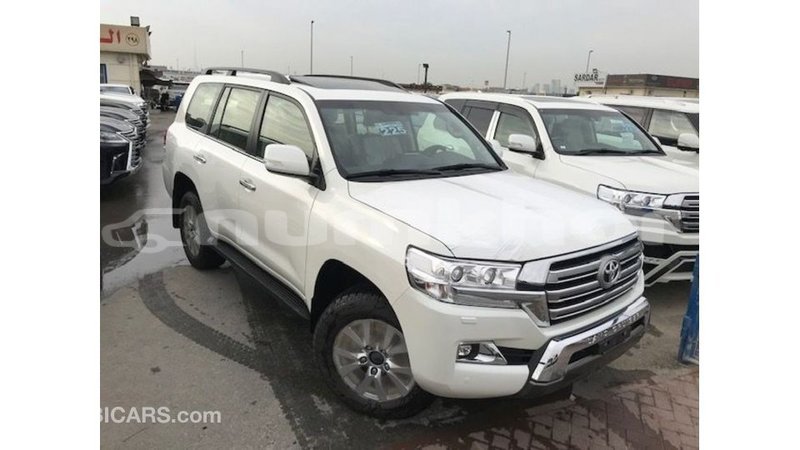 Big with watermark toyota land cruiser bumthang import dubai 3586