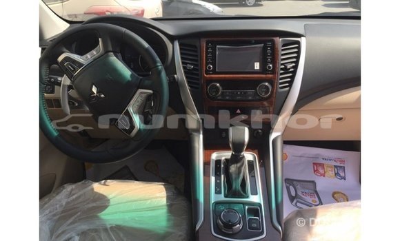 Buy Import Mitsubishi Montero Other Car in Import - Dubai in Bumthang Buy Import Mitsubishi Montero Other Car in Import - Dubai in Bumthang