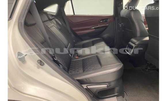 Buy Import Toyota Harrier White Car in Import - Dubai in Bumthang Buy Import Toyota Harrier White Car in Import - Dubai in Bumthang