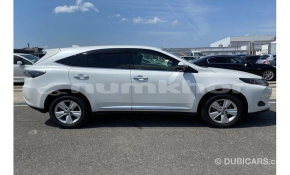 Buy Import Toyota Harrier White Car in Import - Dubai in Bumthang Buy Import Toyota Harrier White Car in Import - Dubai in Bumthang