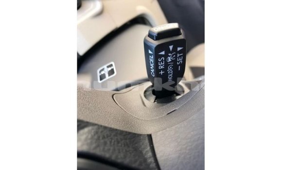 Buy Import Toyota Prado White Car in Import - Dubai in Bumthang Buy Import Toyota Prado White Car in Import - Dubai in Bumthang