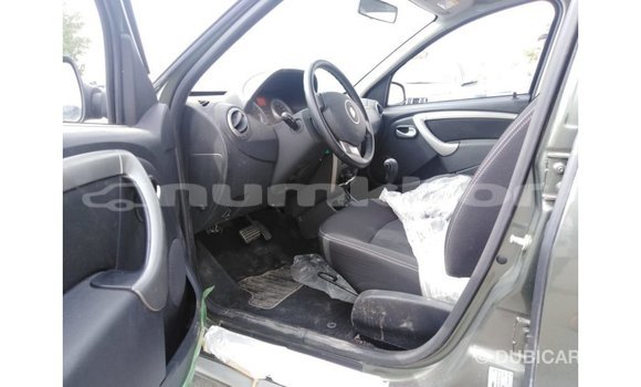 Buy Import Renault Duster Green Car in Import - Dubai in Bumthang Buy Import Renault Duster Green Car in Import - Dubai in Bumthang