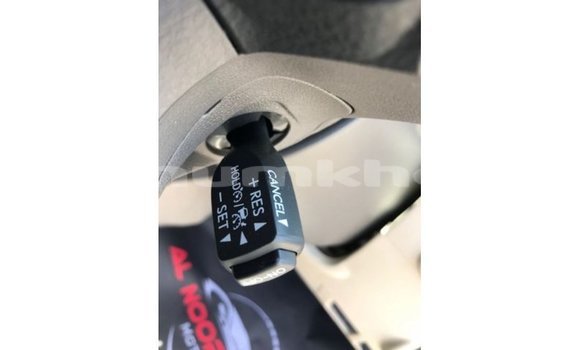 Buy Import Toyota Prado White Car in Import - Dubai in Bumthang Buy Import Toyota Prado White Car in Import - Dubai in Bumthang