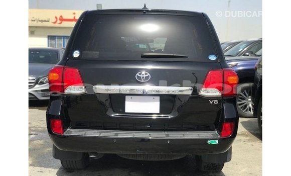 Buy Import Toyota Land Cruiser Black Car in Import - Dubai in Bumthang Buy Import Toyota Land Cruiser Black Car in Import - Dubai in Bumthang