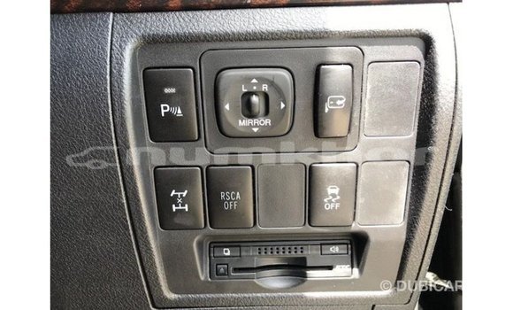 Buy Import Toyota Land Cruiser Black Car in Import - Dubai in Bumthang Buy Import Toyota Land Cruiser Black Car in Import - Dubai in Bumthang