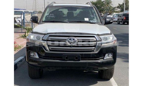 Buy Import Toyota Land Cruiser Black Car in Import - Dubai in Bumthang Buy Import Toyota Land Cruiser Black Car in Import - Dubai in Bumthang