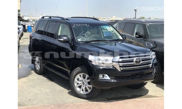 Buy Import Toyota Land Cruiser Black Car in Import - Dubai in Bumthang Buy Import Toyota Land Cruiser Black Car in Import - Dubai in Bumthang