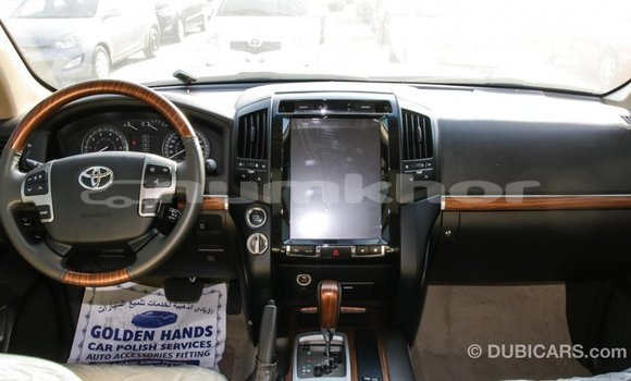 Buy Import Toyota Land Cruiser Other Car in Import - Dubai in Bumthang Buy Import Toyota Land Cruiser Other Car in Import - Dubai in Bumthang