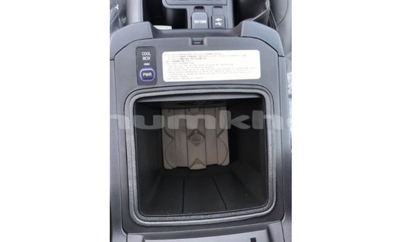 Buy Import Toyota Prado Other Car in Import - Dubai in Bumthang Buy Import Toyota Prado Other Car in Import - Dubai in Bumthang