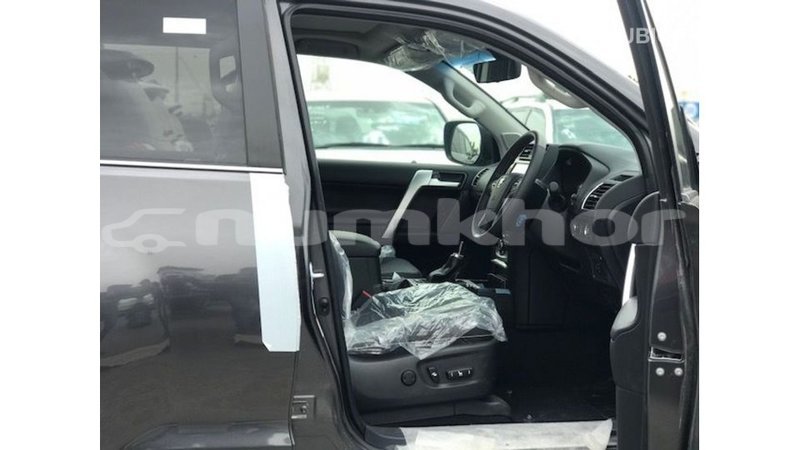 Big with watermark toyota prado bumthang import dubai 3609