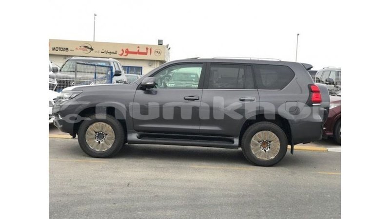 Big with watermark toyota prado bumthang import dubai 3609