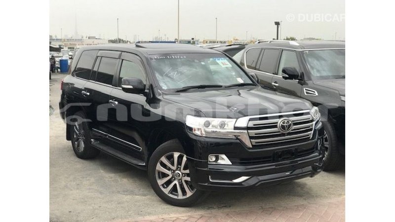 Big with watermark toyota land cruiser bumthang import dubai 3610