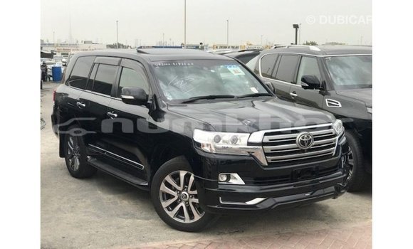 Buy Import Toyota Land Cruiser Black Car in Import - Dubai in Bumthang Buy Import Toyota Land Cruiser Black Car in Import - Dubai in Bumthang