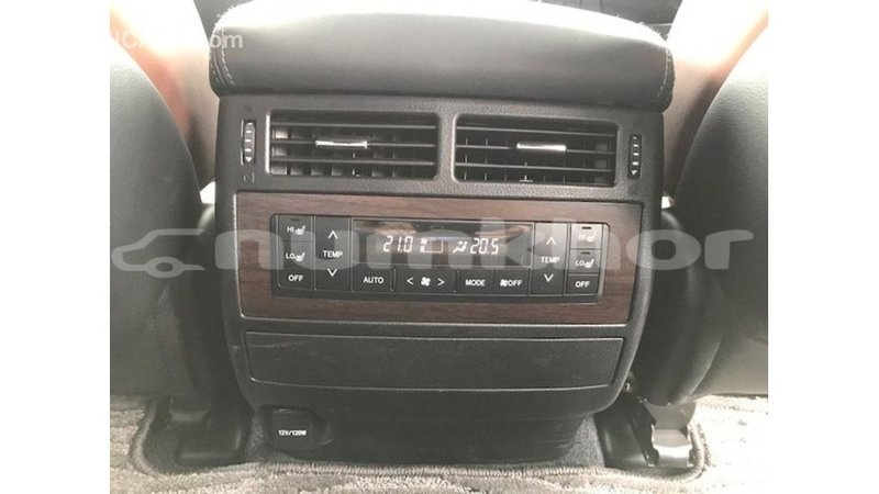 Big with watermark toyota land cruiser bumthang import dubai 3610