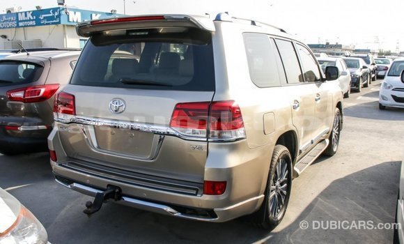 Buy Import Toyota Land Cruiser Other Car in Import - Dubai in Bumthang Buy Import Toyota Land Cruiser Other Car in Import - Dubai in Bumthang