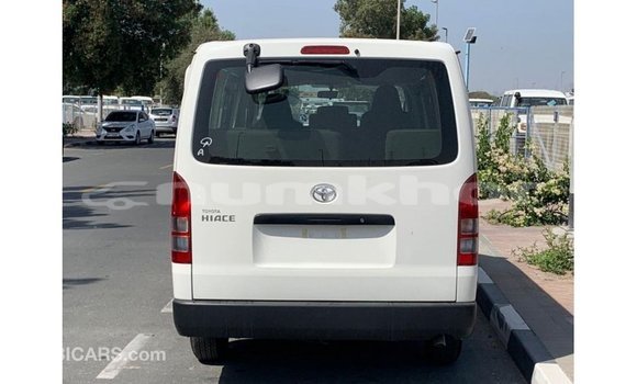 Buy Import Toyota Hiace White Car in Import - Dubai in Bumthang Buy Import Toyota Hiace White Car in Import - Dubai in Bumthang