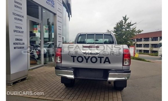 Buy Import Toyota Hilux Brown Car in Import - Dubai in Bumthang Buy Import Toyota Hilux Brown Car in Import - Dubai in Bumthang