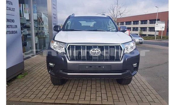 Buy Import Toyota Prado Black Car in Import - Dubai in Bumthang Buy Import Toyota Prado Black Car in Import - Dubai in Bumthang