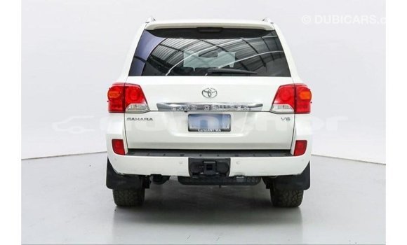 Buy Import Toyota Land Cruiser White Car in Import - Dubai in Bumthang Buy Import Toyota Land Cruiser White Car in Import - Dubai in Bumthang