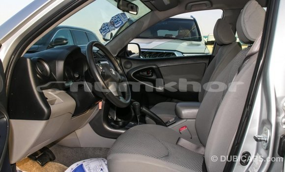 Buy Import Toyota RAV4 Other Car in Import - Dubai in Bumthang Buy Import Toyota RAV4 Other Car in Import - Dubai in Bumthang