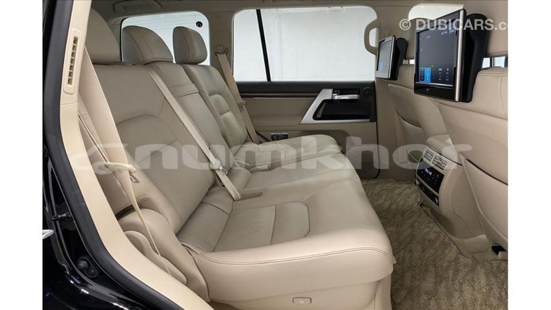 Big with watermark toyota land cruiser bumthang import dubai 3631