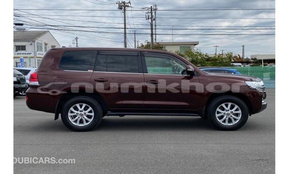 Buy Import Toyota Land Cruiser Red Car in Import - Dubai in Bumthang Buy Import Toyota Land Cruiser Red Car in Import - Dubai in Bumthang