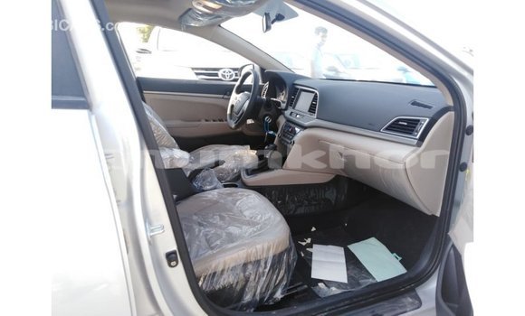 Buy Import Hyundai Elantra Other Car in Import - Dubai in Bumthang Buy Import Hyundai Elantra Other Car in Import - Dubai in Bumthang