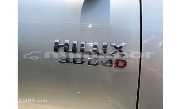 Buy Import Toyota Hilux Other Car in Import - Dubai in Bumthang Buy Import Toyota Hilux Other Car in Import - Dubai in Bumthang