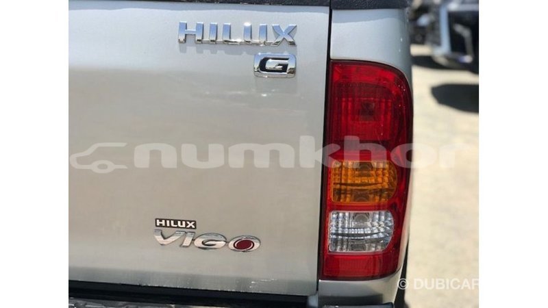 Big with watermark toyota hilux bumthang import dubai 3658